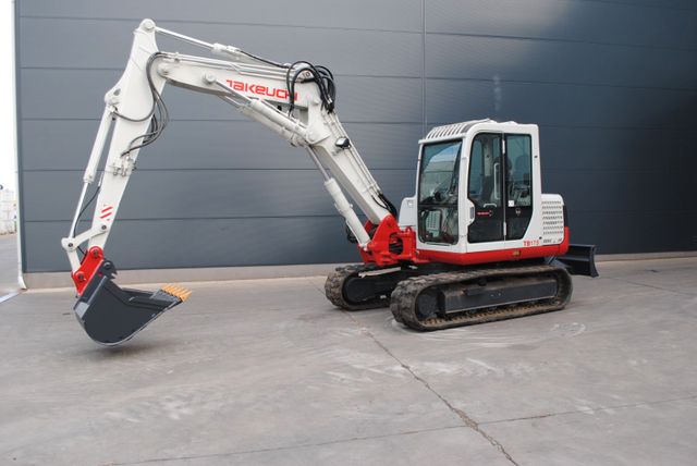 Takeuchi TB175