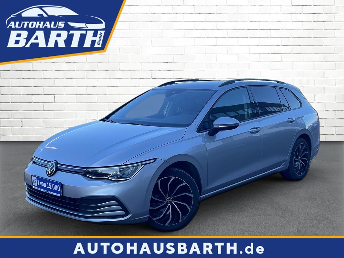Volkswagen Golf VIII 1.5 TSI *LED* SHZ* PDC* KLIMAAUT.