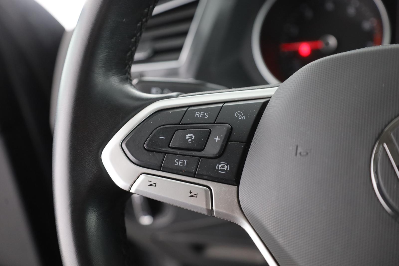 Volkswagen Tiguan 1.5 TSI LED ACC Navi Sitzheizung PDC AHK, миниатюра 15