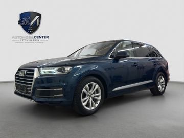 Audi Q7 - 1