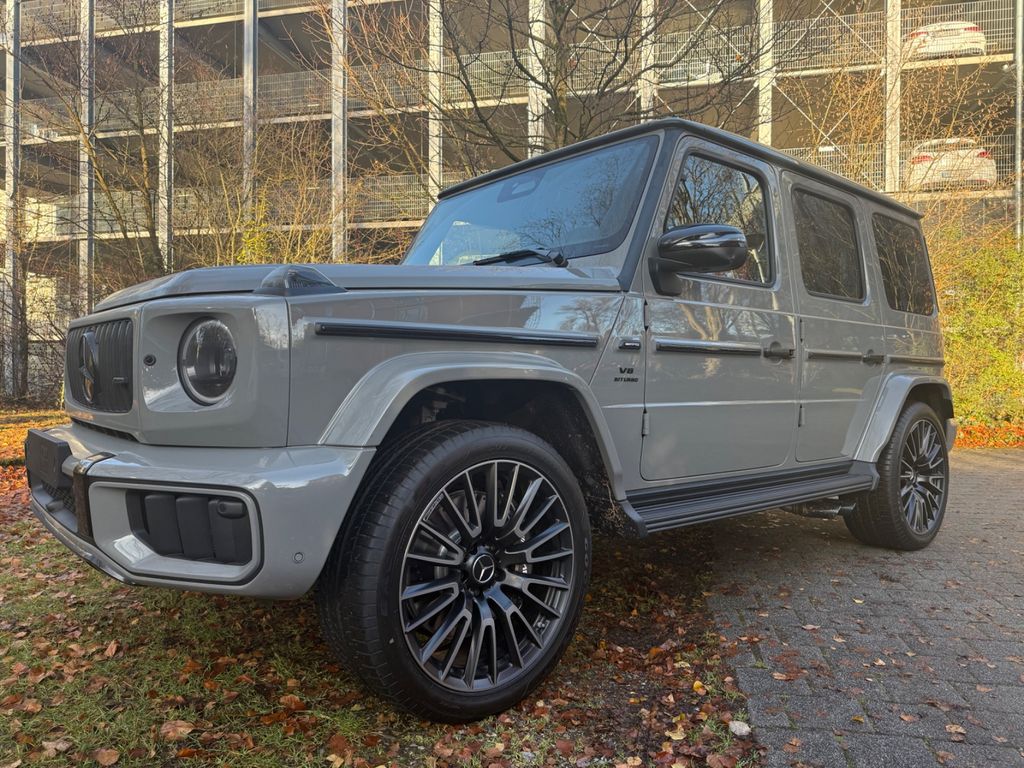 Mercedes-Benz G 63 AMG MJ.26 on Stock