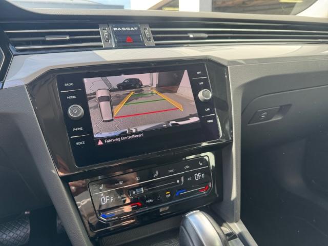 Volkswagen Passat Variant 2.0 TDI DSG Business LED NAVI ACC
