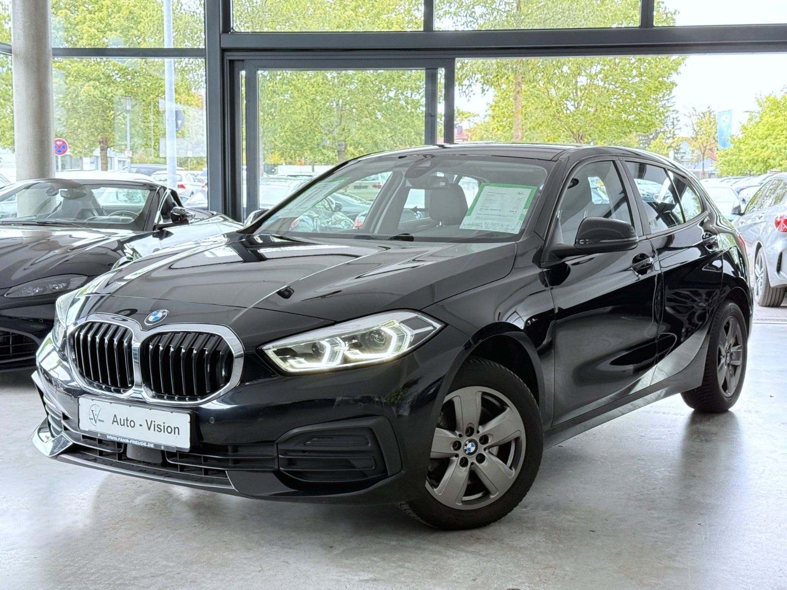 BMW 118i (F40) Advantage *LED*Navi*AppleCP*AndroidAu