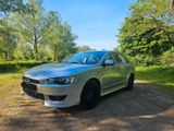 Mitsubishi Lancer 1.8 MPI  - Mitsubishi Lancer mit Benzin-Antrieb: Limousine, Automatik