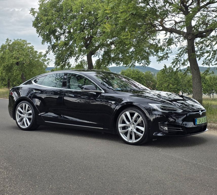 Image of Tesla Model S