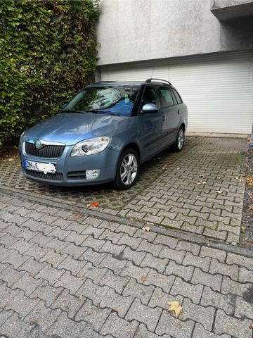 Skoda fabia 1.6,1.HAND,TÜV+ServiceNeu,Unfa...