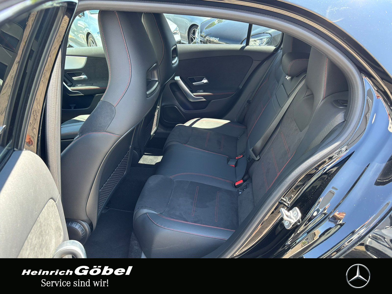 Fahrzeugabbildung Mercedes-Benz A 200 AMG*TOTWINKEL*DISTRONIC*KAMERA*AMBIENTEBEL