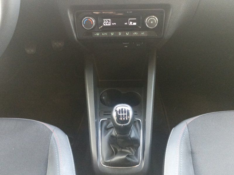 Fahrzeugansicht 12 Fahrzeugabbildung SKODA Fabia Combi 1.0 TSI Style PDC+KAMERA+LED+SMART