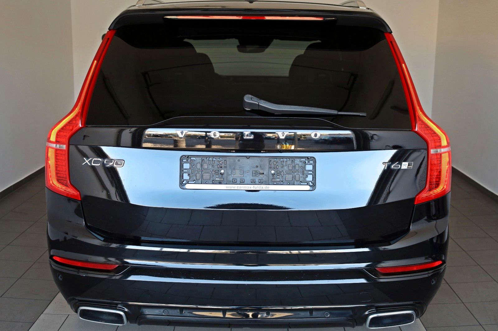 Fahrzeugabbildung Volvo XC90 R Design AWD 7 Sitzer,Leder,Navi,360°,AHK