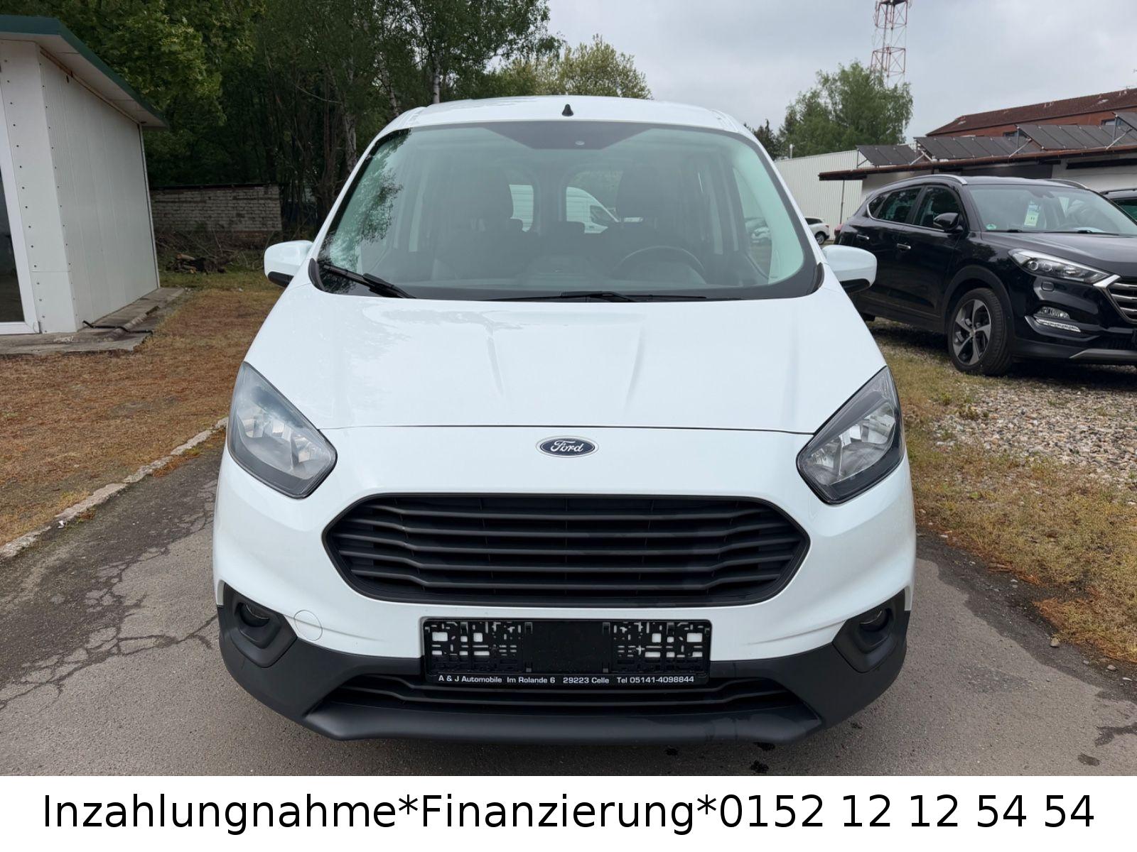 Ford Transit Courier Kombi Trend