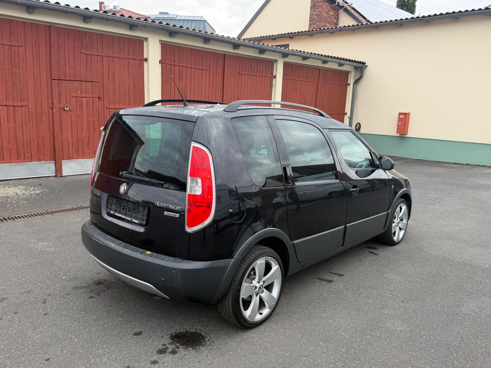 Skoda Roomster 2010 — двигун 1.422 cm³, 80 HP (59kW)