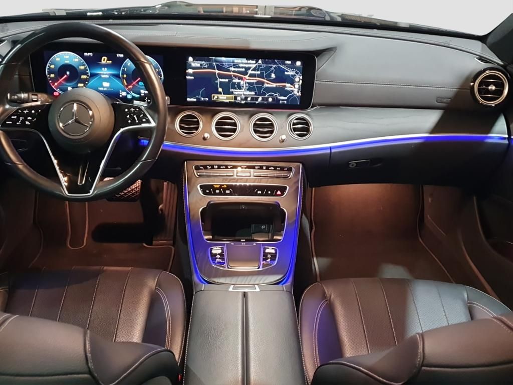 Fahrzeugabbildung Mercedes-Benz E 300 e T-Modell LED*HUD*Nav*MEMORY*Pano*PDC*360