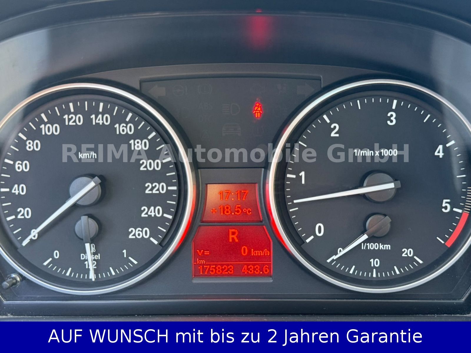 Fahrzeugabbildung BMW 325d Touring, Pano