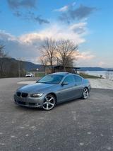 BMW 325i e92 8 fach bereift - BMW 325: 92 325i