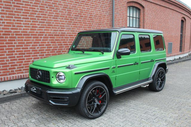 Mercedes-Benz G 63 AMG Green-Hell Magno Manufaktur Int. Night