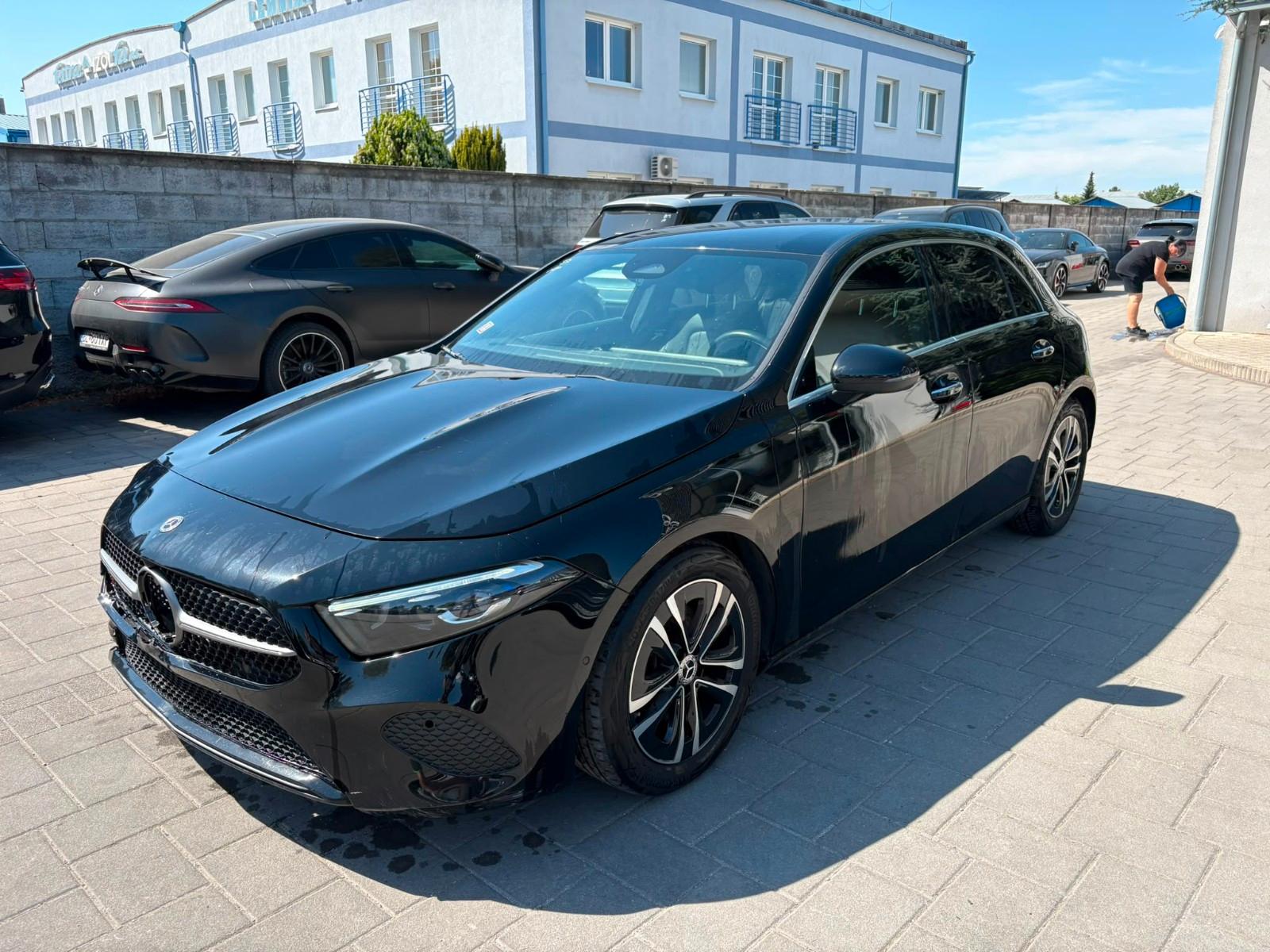 Mercedes-Benz A 180 mhev 100kw A7