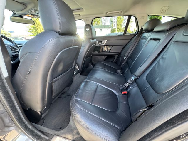 Jaguar XF  Sportbrake 2.2 Diesel