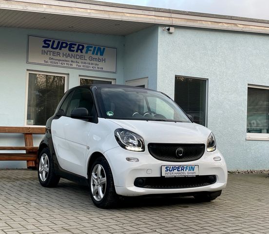 Smart ForTwo coupé 1.0 45kW KLIMAANLAGE TEMPOMAT LED