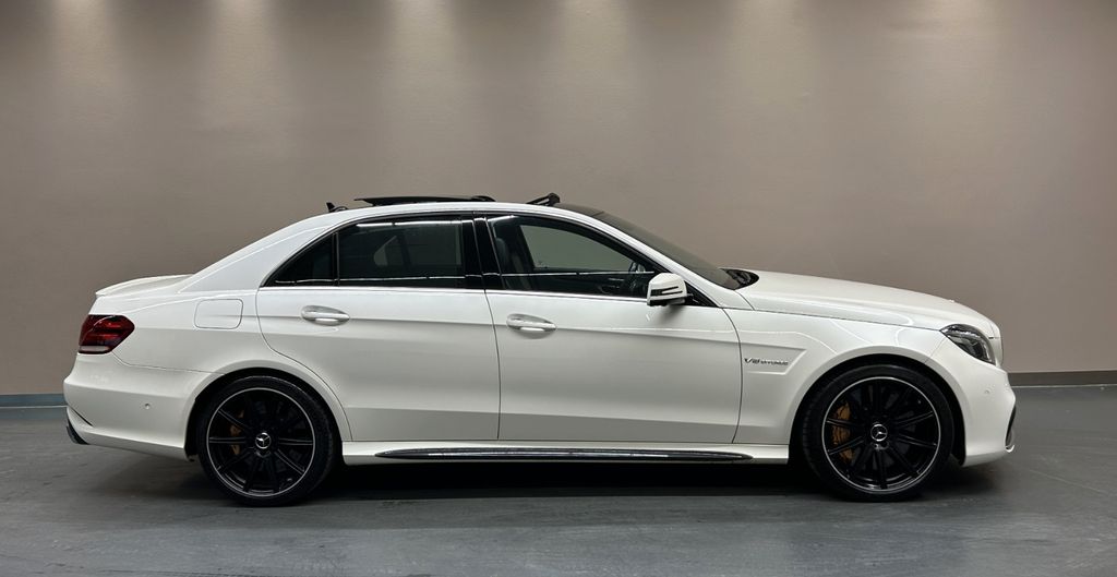 Mercedes-Benz E 63 AMG E63 S AMG 4M *CARBON-PAKET*KERAMIK*B&O*PANO*