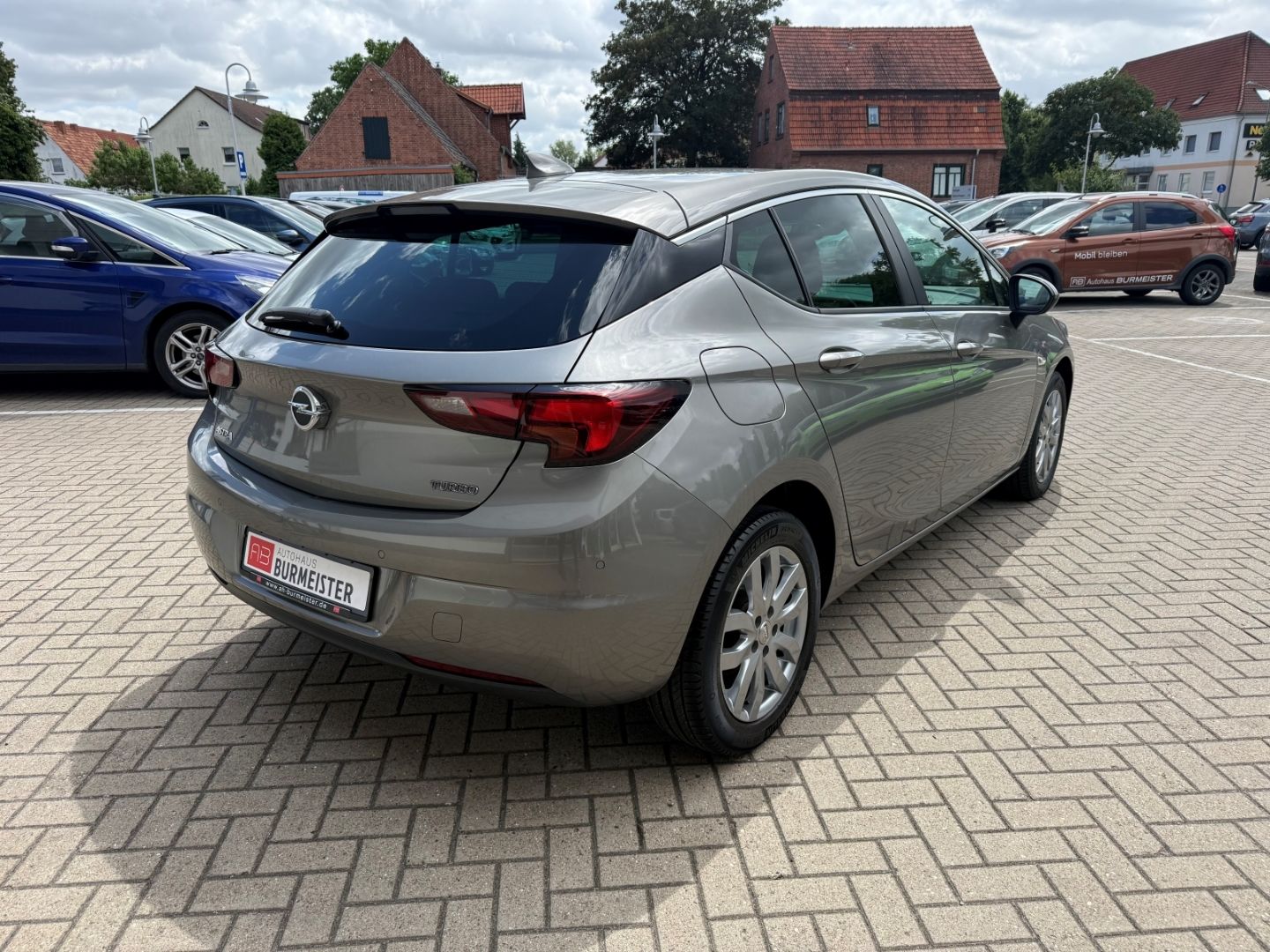 Fahrzeugabbildung Opel Astra K Edition Navi CarPlay  VZE GJR Musikstrea
