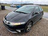 Honda Civic Lim. 5-trg. 1.8 Sport - Honda Civic aus 2010: Sport