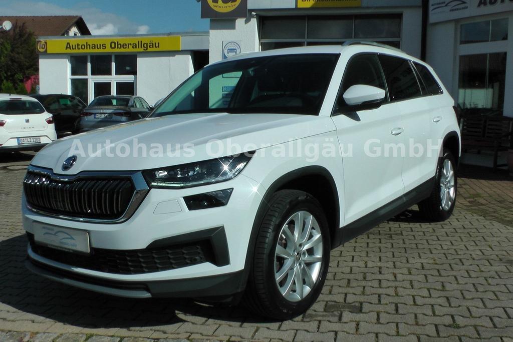 Skoda Kodiaq 20TDI 4x4AHKACCStandheizungAllrad 2023