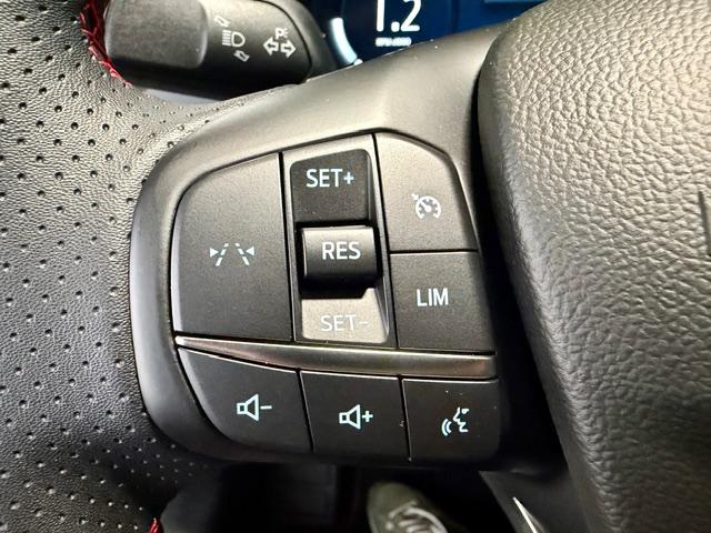 Ford Kuga 1.5 EcoBoost ST-LINE AT8 5 Jahre Garantie, миниатюра 12
