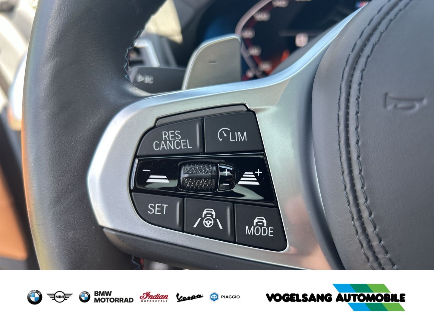 Fahrzeugabbildung BMW X4 M40i,Panodach,HeadUp,Standheizung,AHK,H&KSoun