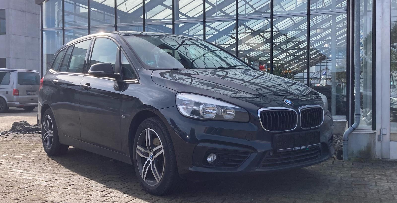 BMW 218d Gran Tourer Sport Line AHK Panorama