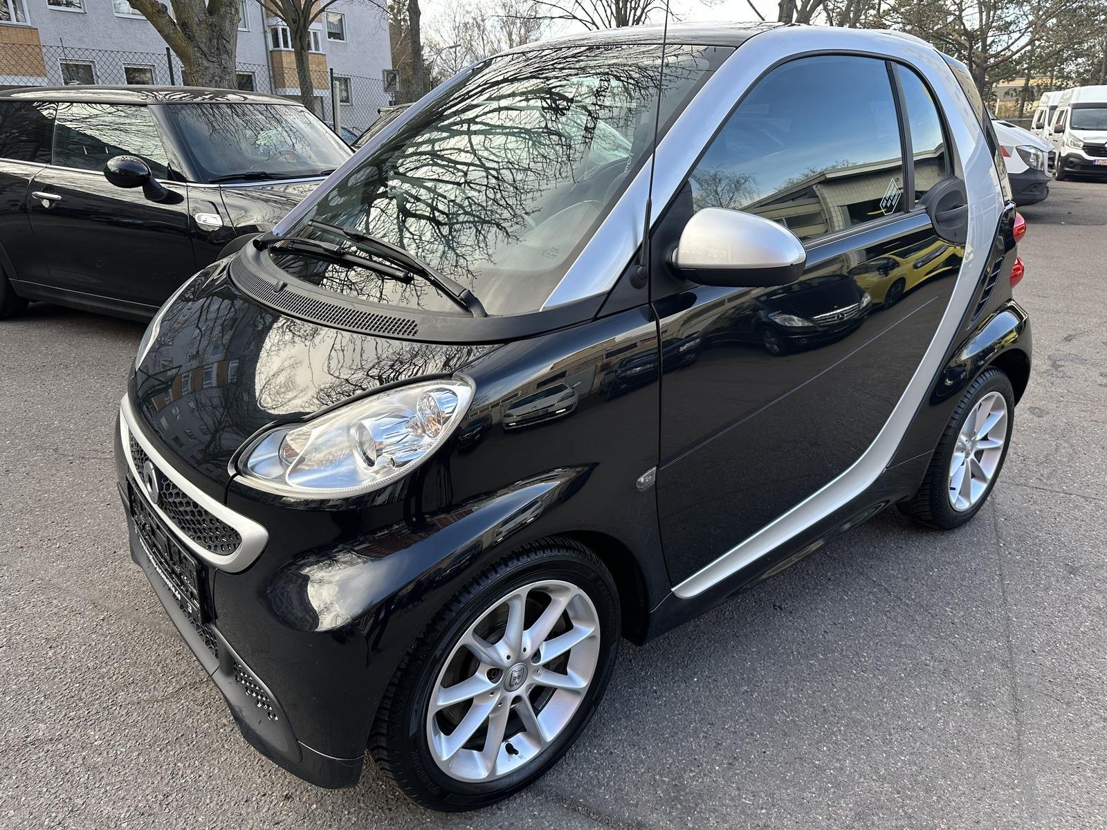 Smart fortwo coupe KLIMA*SERVO*SITZHEIZUNG*CAM Micro H