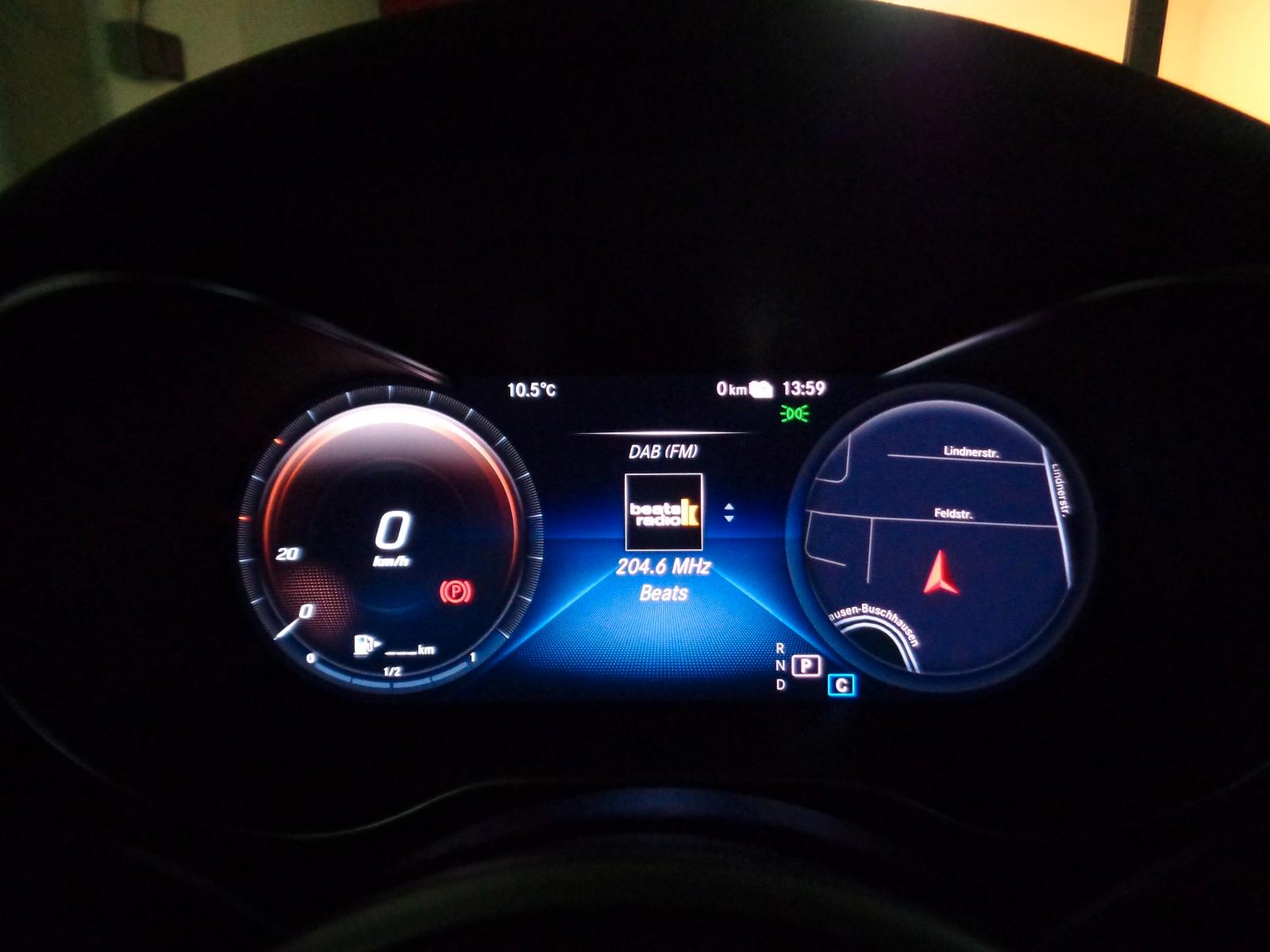 Mercedes-Benz GLC 300 de 4Matic WIDE  LED Distronic  Keyless