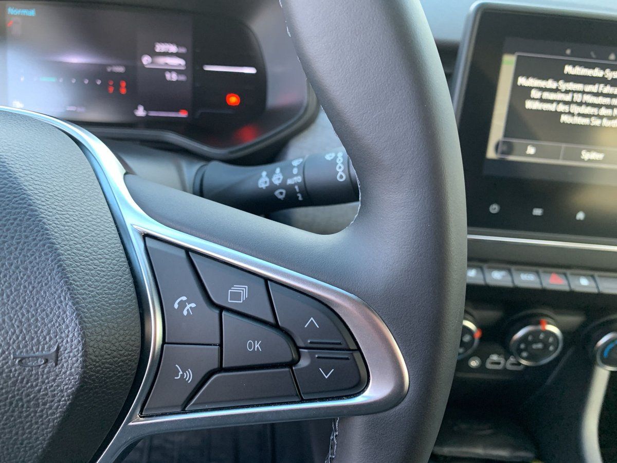 Renault Clio - Bild 23