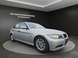 BMW 320i Limousine+Sport+Xenon+PDC+Multi - BMW 320 mit Benzin-Antrieb: Limousine