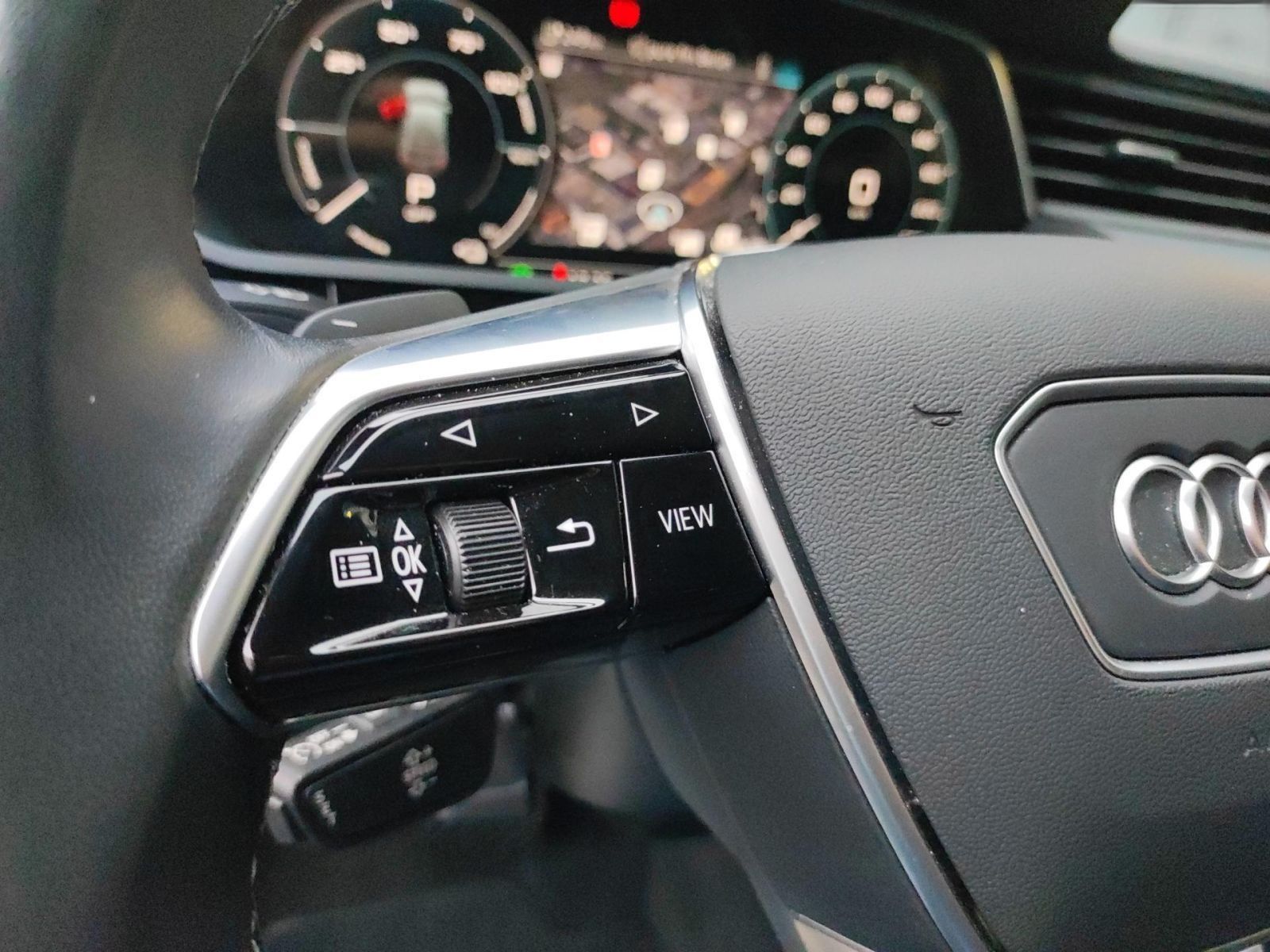 Audi Q8 e-tron - Bild 15