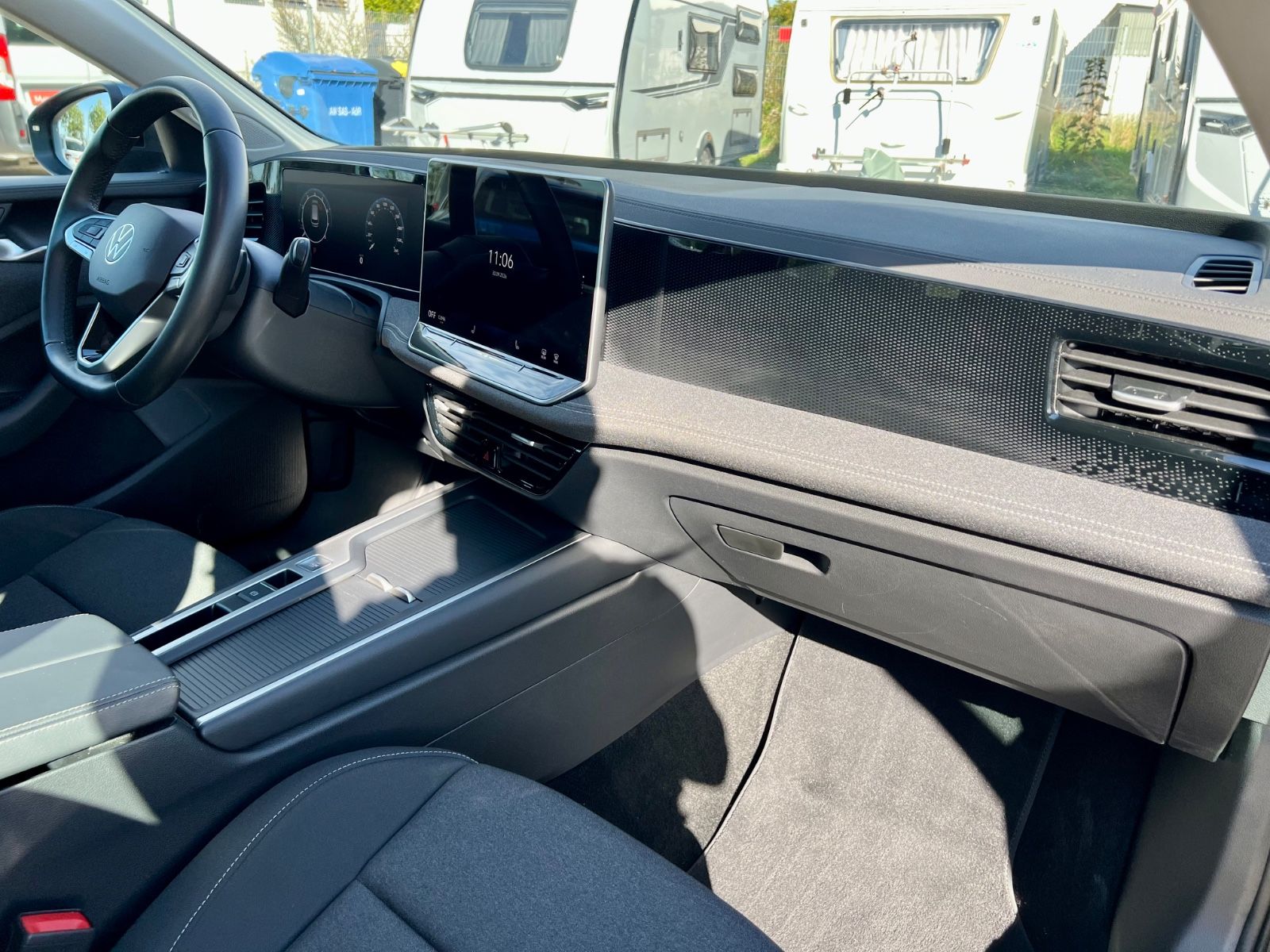 VW Passat Variant 1.5 eTSI AAC GZJR KAMERA SHZ