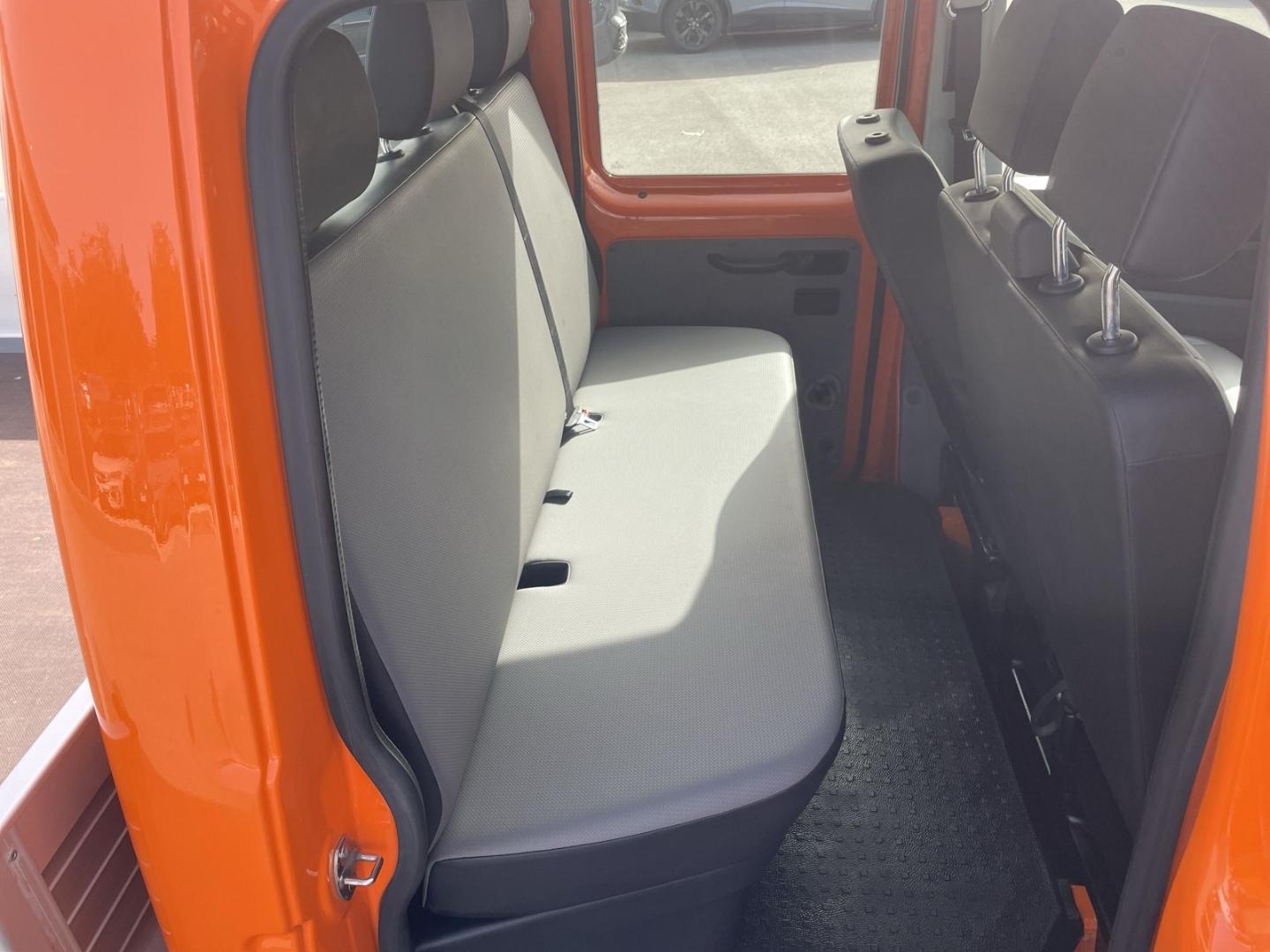 Volkswagen T6.1 Transporter Pritsche Doka 2,0 TDI LR AHK Kl