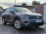 Volkswagen Tiguan 1.4 TSI 92kW  - Volkswagen Tiguan in Köln