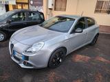 Alfa Romeo Giulietta 1.6 JTDm-2 105 CV Exclusive - Alfa Romeo Giulietta mit Diesel-Antrieb: Leder