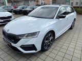 Skoda Octavia Combi 2.0 TDI RS Plus 4x4 Pano Canton - Skoda Octavia: 4.4