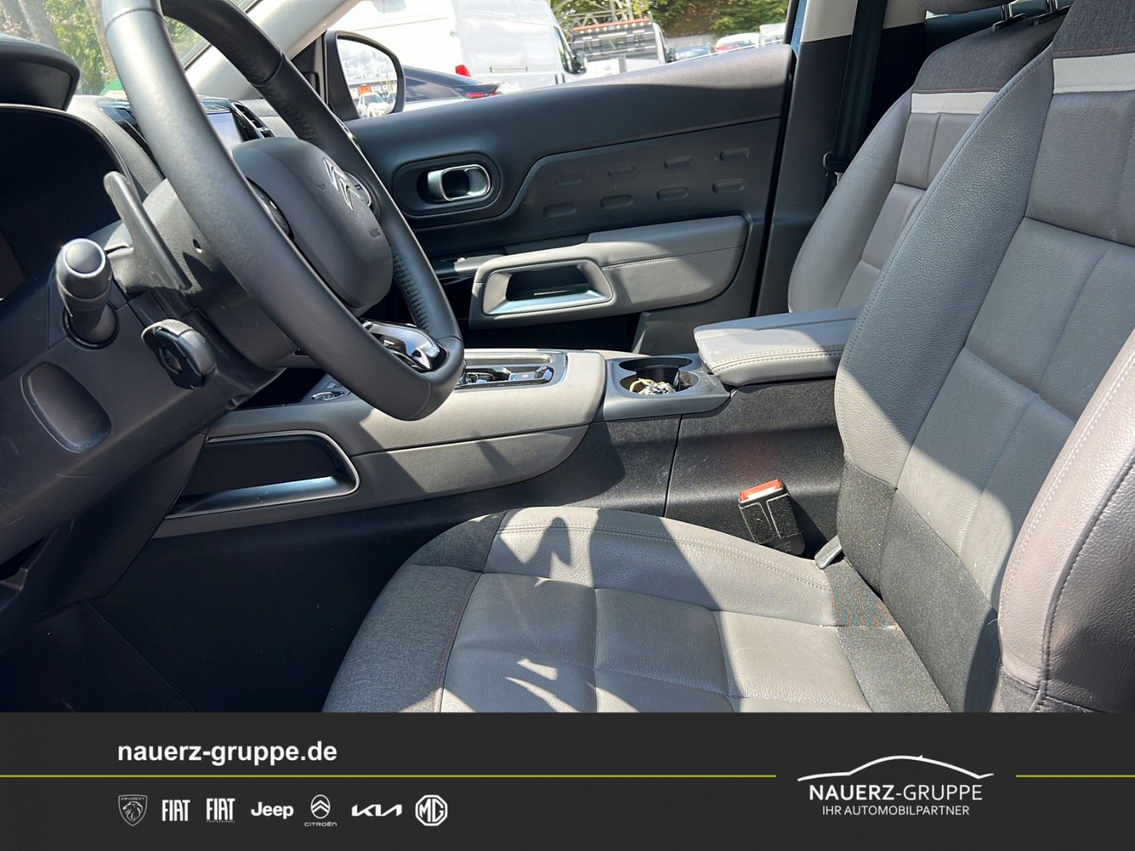 Fahrzeugabbildung Citroën C5 Aircross Shine Pure Tech 180EAT8