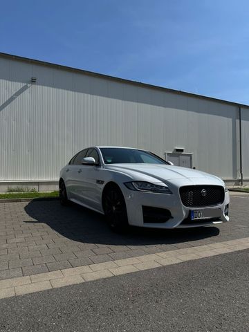 Jaguar XF 20d AWD 180PS R-Sport Automatik R-Sport