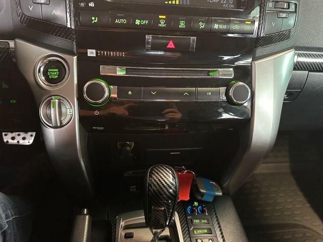 Toyota Land Cruiser 200 Executive *7-Sitz*KAMERA*