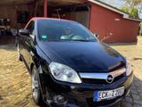 Opel Tigra 1.8 ILLUSION ILLUSION - Opel Tigra: 1.8