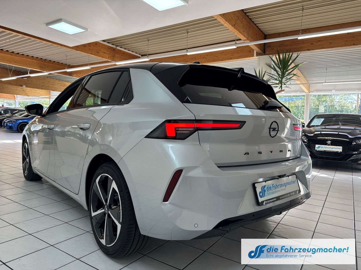 Fahrzeugabbildung Opel Astra L GS HUD Navi Digitales Cockpit 360 Kamera