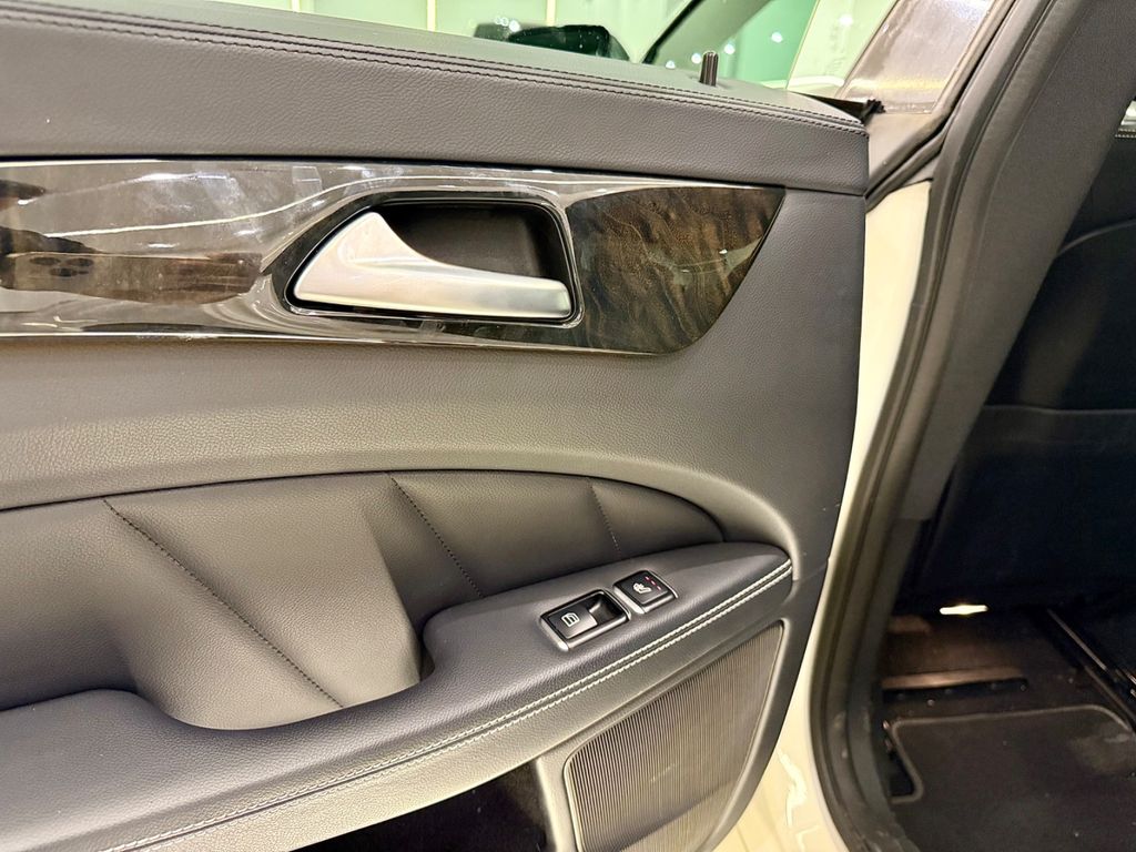 Mercedes-Benz CLS 500 - Bild 16