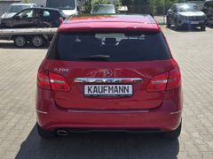 Fahrzeugabbildung B 200 El. Panodach Navi Leder SHZ Parklenkass. N