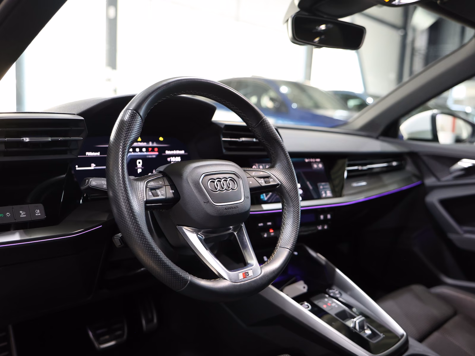 Audi A3 LIMOUSINE 35 TFSI S-LINE SPORT BLACK S-SITZE