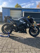 Suzuki GSX-S 750 - SUZUKI GSX S750