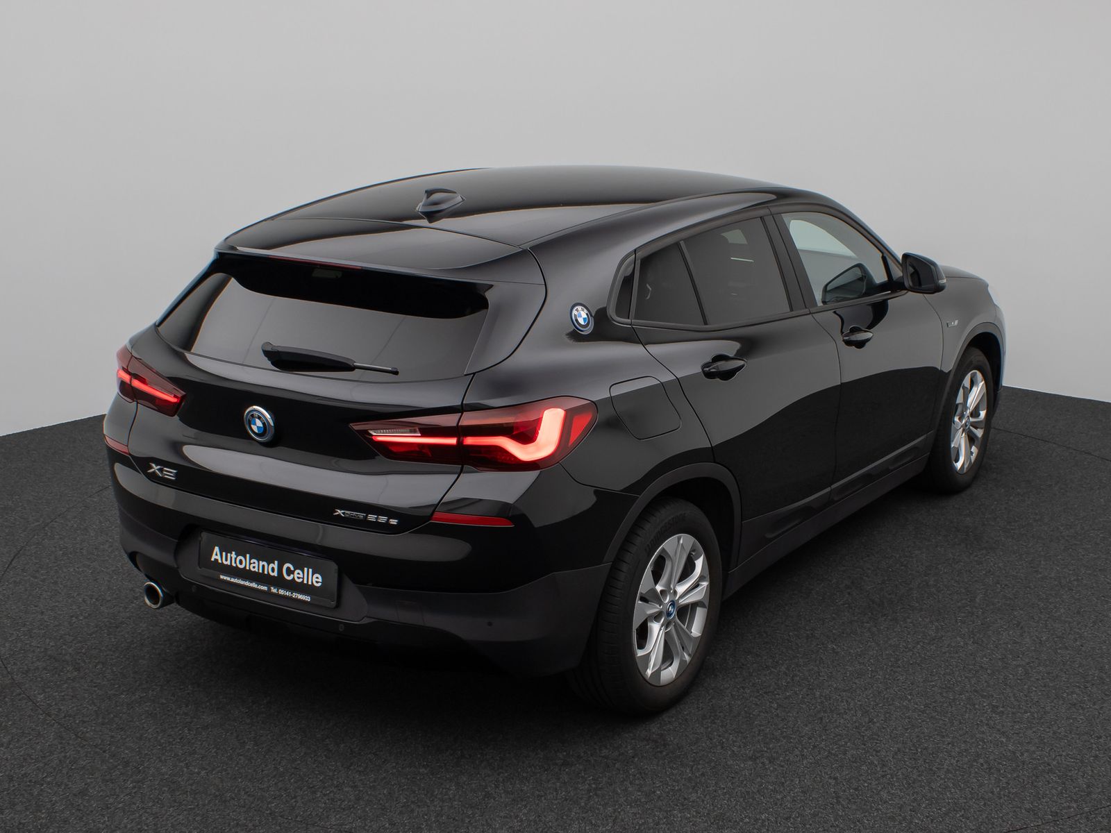 Fahrzeugabbildung BMW X2 xD25e Advantage Stop&Go ParkAss DAB LED Navi