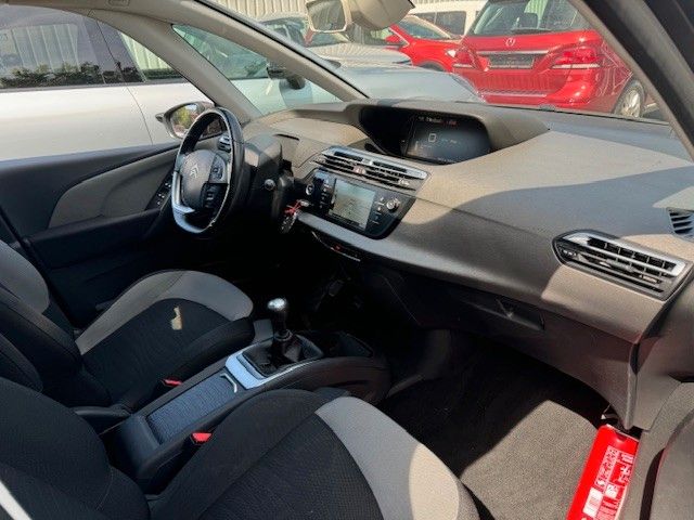 Fahrzeugabbildung Citroën Grand C4 Picasso/Spacetourer Selection 7 SITZER